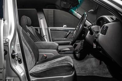 2001 Toyota Crown - Thumbnail