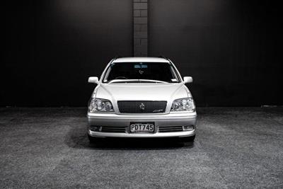 2001 Toyota Crown - Thumbnail