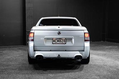2014 Holden Commodore - Thumbnail