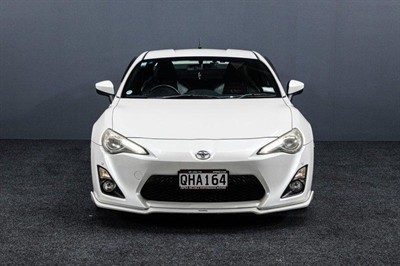 2012 Toyota 86 - Thumbnail