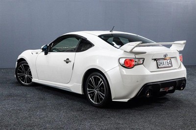 2012 Toyota 86 - Thumbnail