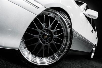 2000 Toyota Crown - Thumbnail