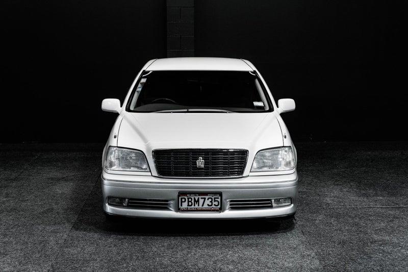 2000 Toyota Crown