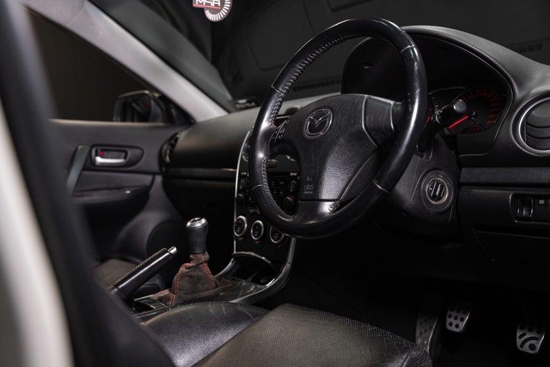 2006 Mazda Atenza