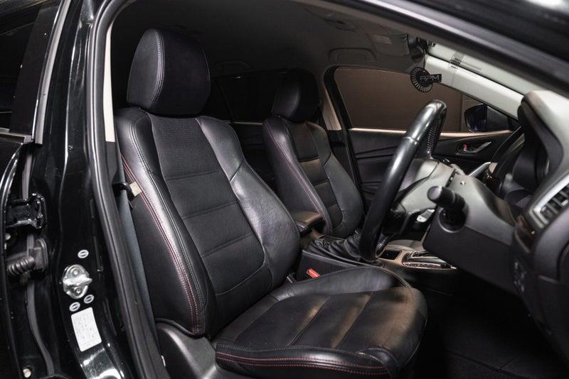 2013 Mazda Atenza