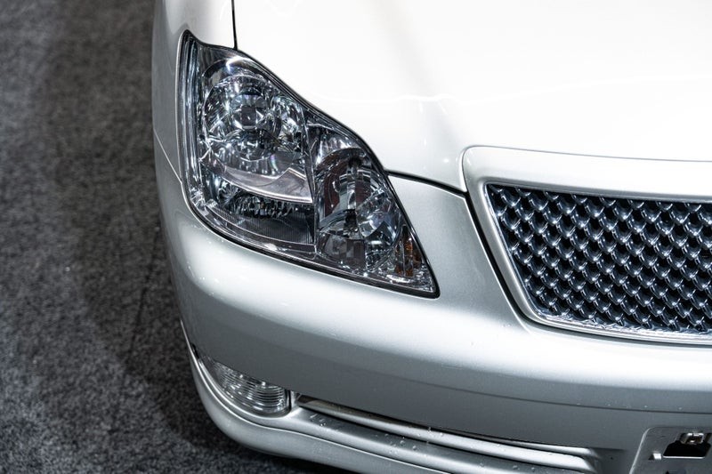 2004 Toyota Crown