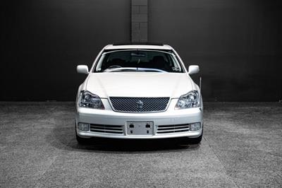 2004 Toyota Crown - Thumbnail