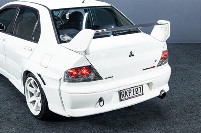 2004 Mitsubishi Lancer - Thumbnail