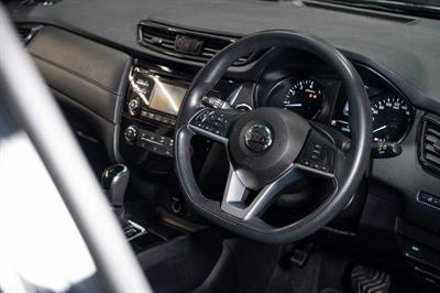 2018 Nissan X-TRAIL - Thumbnail