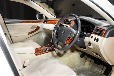 2007 Toyota Crown - Thumbnail