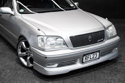 1999 Toyota Crown - Thumbnail