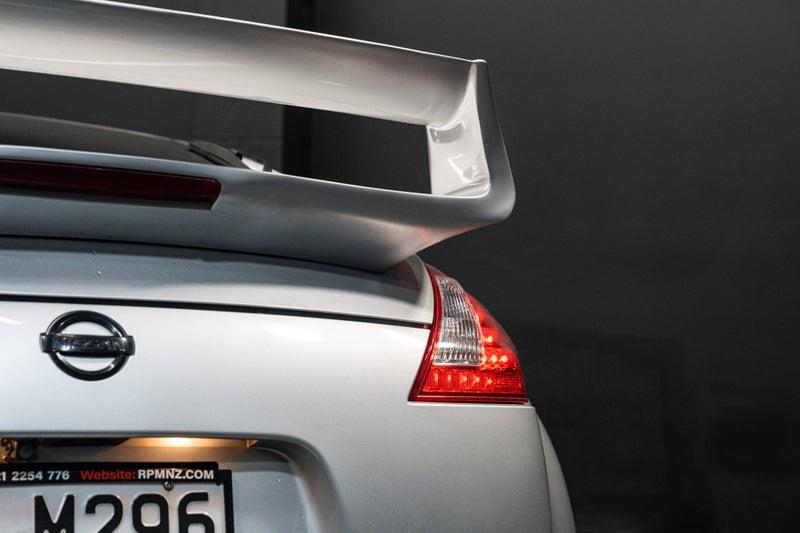 2009 Nissan Fairlady