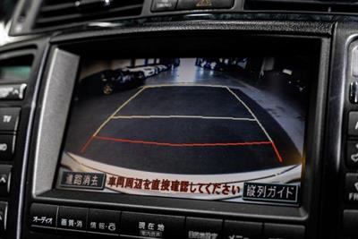 2004 Toyota Crown - Thumbnail