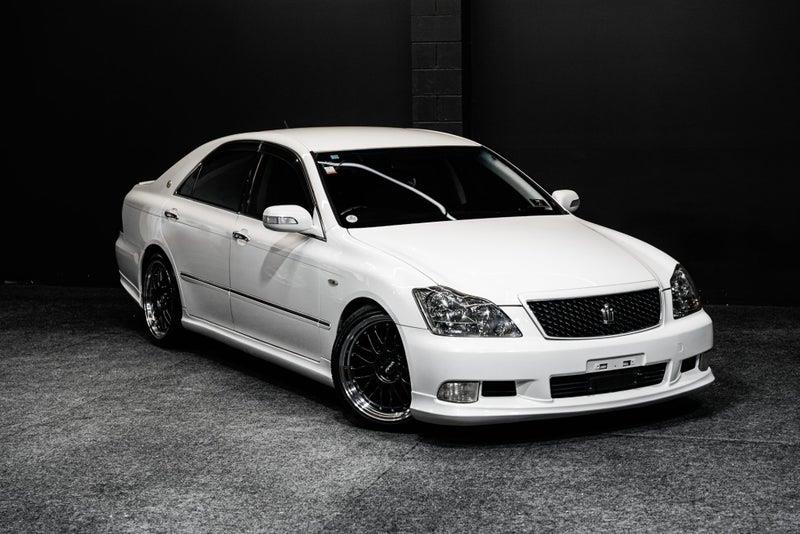 2004 Toyota Crown