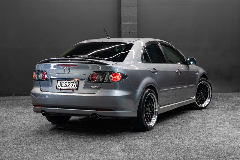 2006 Mazda Atenza