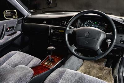 1998 Toyota Crown - Thumbnail