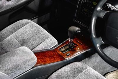 1998 Toyota Crown - Thumbnail