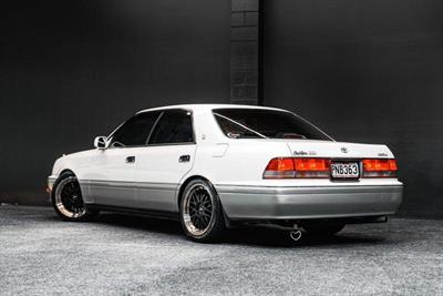 1998 Toyota Crown - Thumbnail