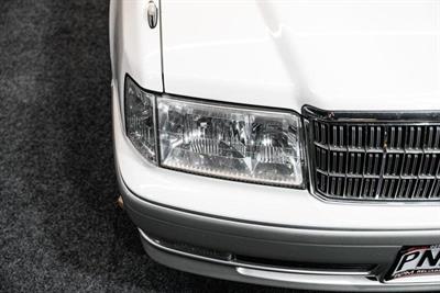 1998 Toyota Crown - Thumbnail