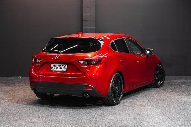 2013 Mazda Axela