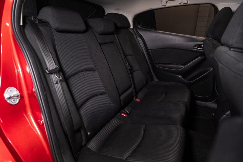 2013 Mazda Axela