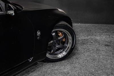2005 Nissan 350Z - Thumbnail