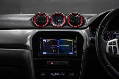 2017 Suzuki Vitara - Thumbnail