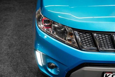 2017 Suzuki Vitara - Thumbnail