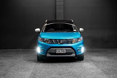 2017 Suzuki Vitara - Thumbnail