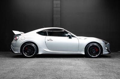 2013 Toyota 86 - Thumbnail