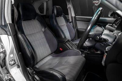 2000 Subaru Legacy - Thumbnail