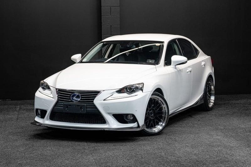 2013 Lexus IS 300h
