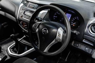 2016 Nissan Navara - Thumbnail