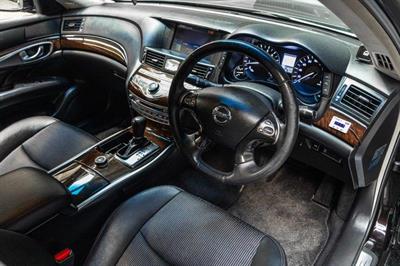 2010 Nissan Fuga - Thumbnail