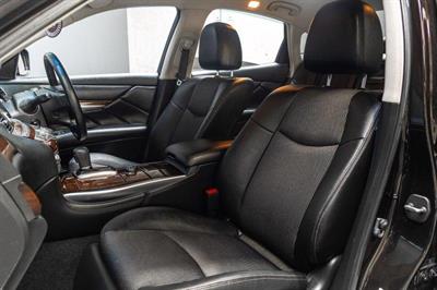 2010 Nissan Fuga - Thumbnail