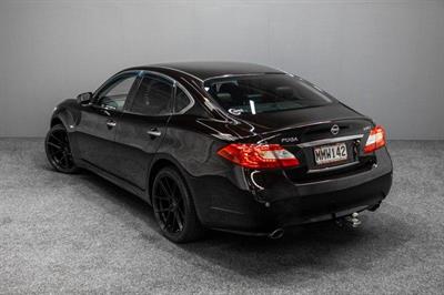 2010 Nissan Fuga - Thumbnail