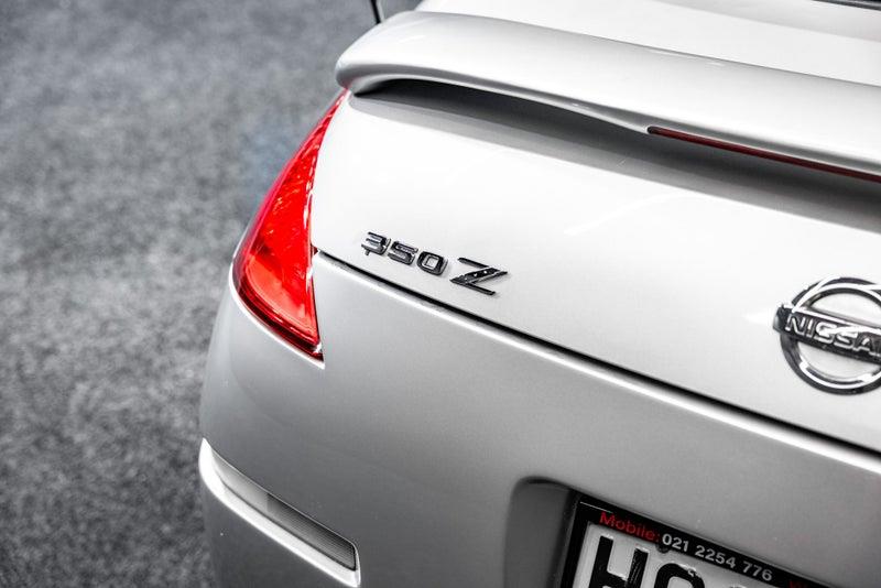 2004 Nissan Fairlady