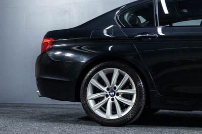 2011 BMW 5 Series - Thumbnail