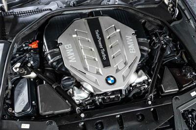 2011 BMW 5 Series - Thumbnail