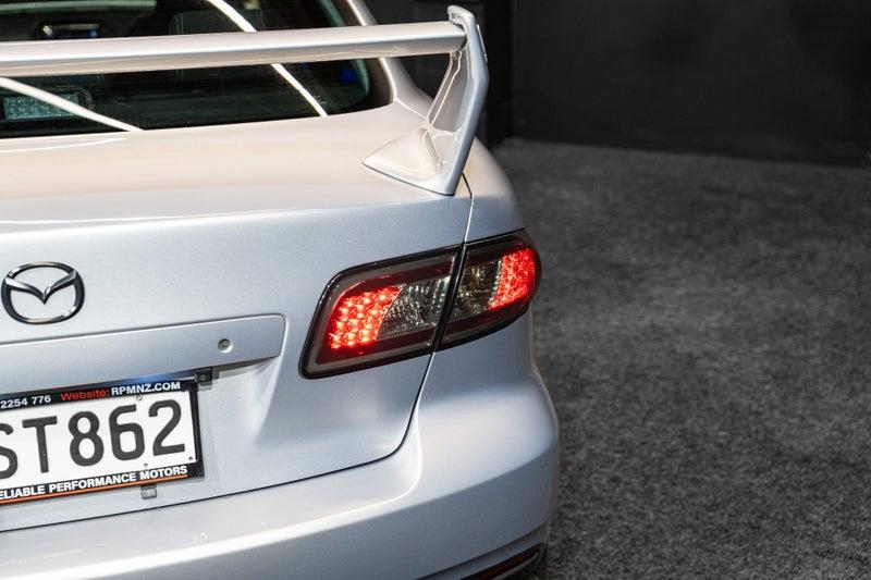 2005 Mazda Atenza