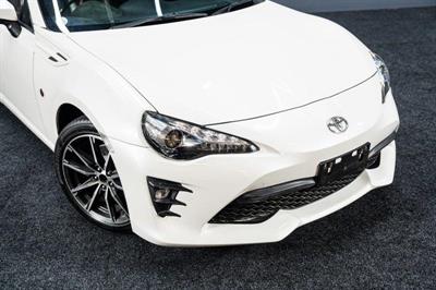 2017 Toyota 86 - Thumbnail