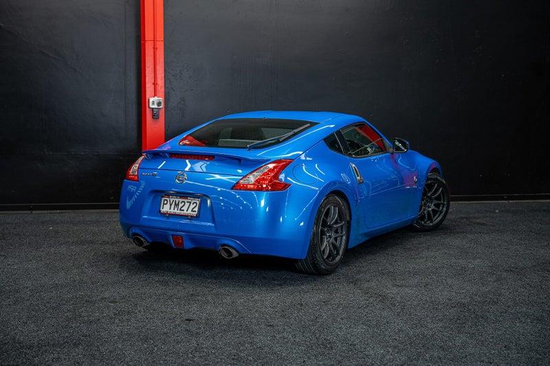 2010 Nissan Fairlady