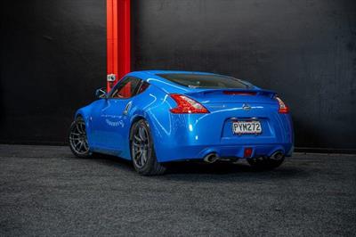 2010 Nissan Fairlady - Thumbnail