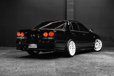 1999 Nissan Skyline - Thumbnail