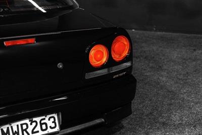 1999 Nissan Skyline - Thumbnail