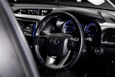 2016 Toyota Hilux - Thumbnail