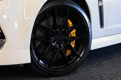 2015 Holden Commodore - Thumbnail