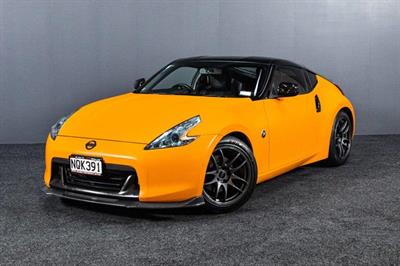 2011 Nissan Fairlady