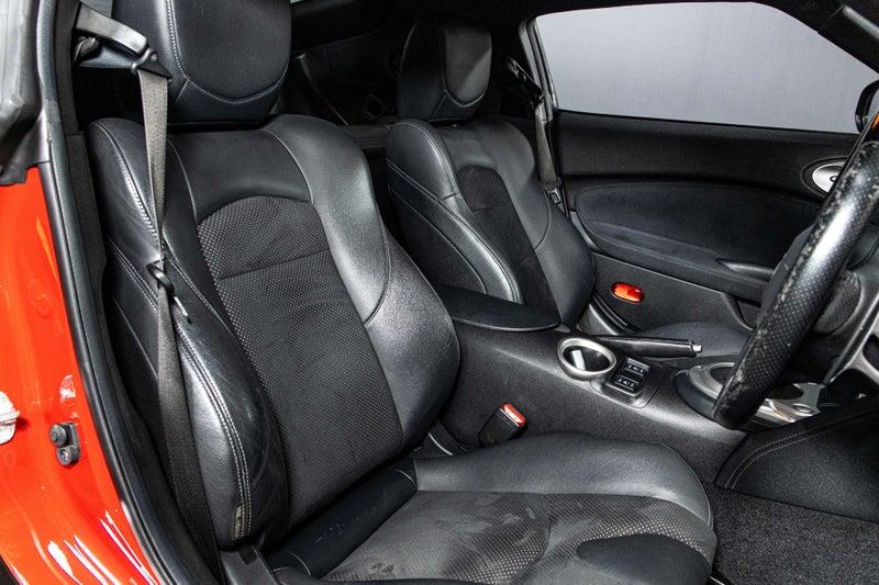 2011 Nissan Fairlady
