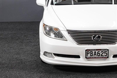 2008 Lexus LS 460 - Thumbnail